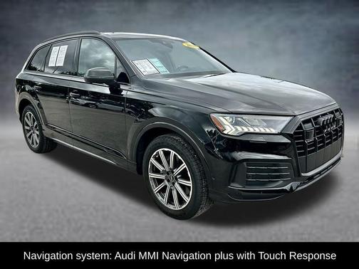 Mythos Black Metallic 2023 Audi Q7 45 Premium Plus