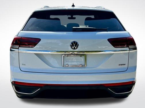 2022 Volkswagen Atlas Cross Sport 2.0T SE w/Technology