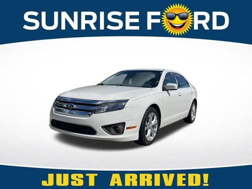 White Suede 2012 Ford Fusion SE