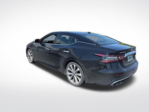 2023 Nissan Maxima Platinum