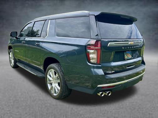 Shadow Gray Metallic 2021 Chevrolet Suburban High Country