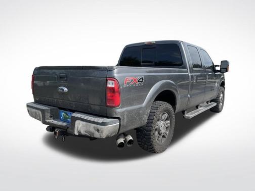 Magnetic Metallic 2015 Ford F-250 Lariat