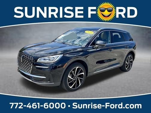 Black Metallic 2023 Lincoln Corsair Reserve