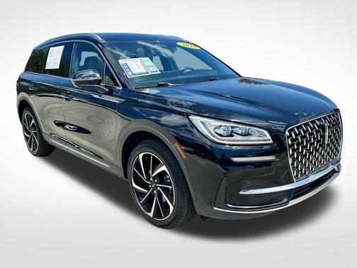 Black Metallic 2023 Lincoln Corsair Reserve
