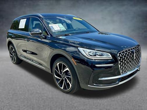 Black Metallic 2023 Lincoln Corsair Reserve