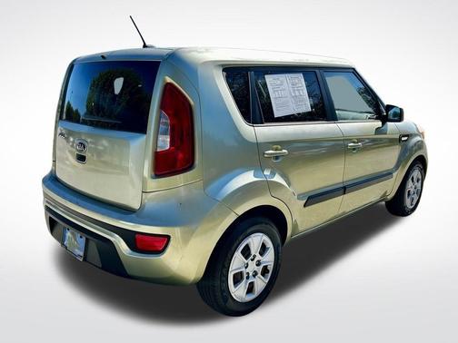 2013 Kia Soul Base