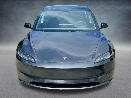 Gray 2024 Tesla Model 3 Long Range