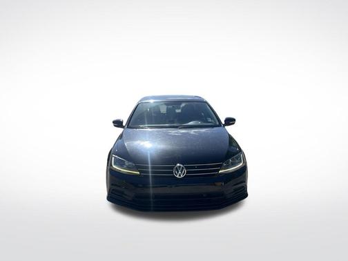 Black 2017 Volkswagen Jetta 1.4T SE