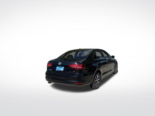 Black 2017 Volkswagen Jetta 1.4T SE