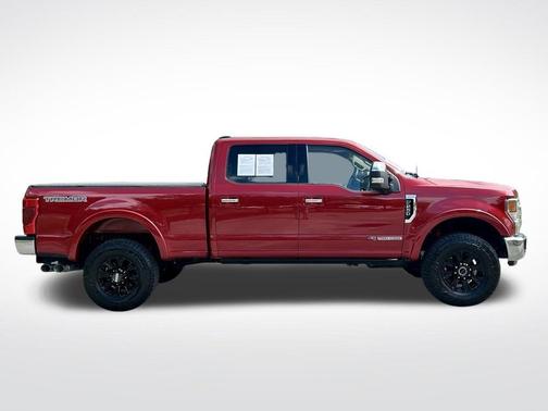 Rapid Red Metallic Tinted Clearcoat 2022 Ford F-250 Lariat