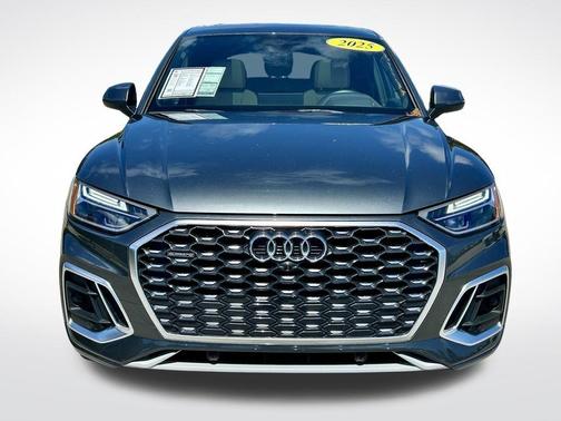 2025 Audi Q5 45 S line quattro Premium