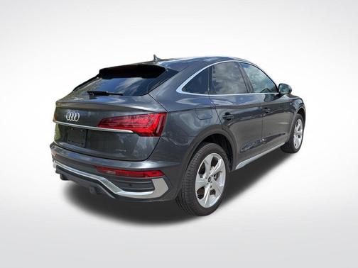 2025 Audi Q5 45 S line quattro Premium
