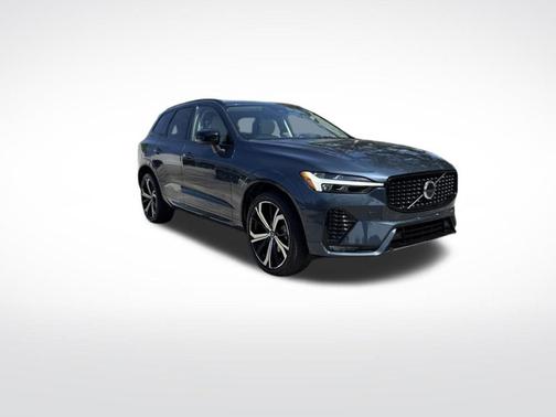Denim Blue Metallic 2023 Volvo XC60 B5 Ultimate Dark Theme