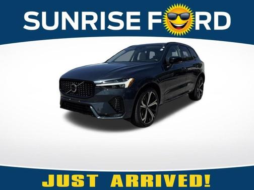 Denim Blue Metallic 2023 Volvo XC60 B5 Ultimate Dark Theme