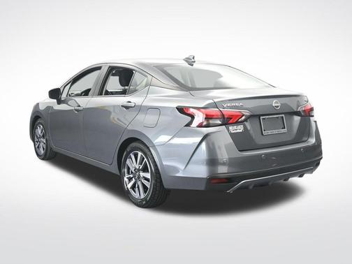 2023 Nissan Versa 1.6 SV