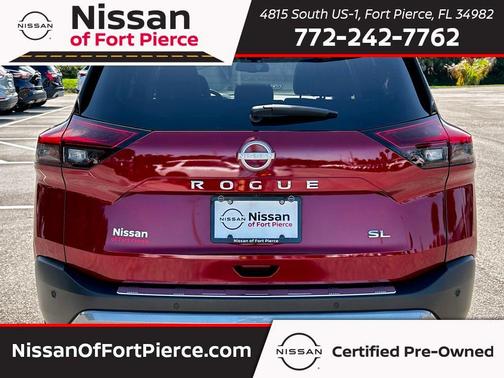 2022 Nissan Rogue SL