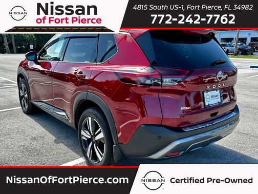 2022 Nissan Rogue SL