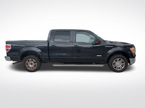 Black 2011 Ford F-150 Lariat