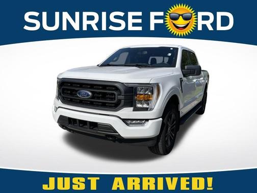 Oxford White 2021 Ford F-150 XLT