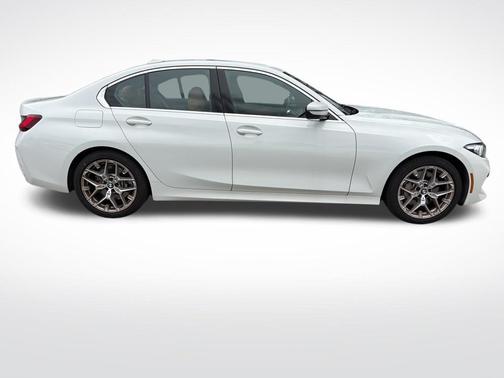 Alpine White 2026 BMW 330 i NA