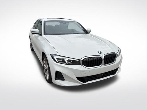 Alpine White 2026 BMW 330 i NA
