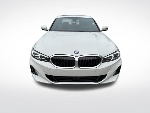 Alpine White 2026 BMW 330 i NA