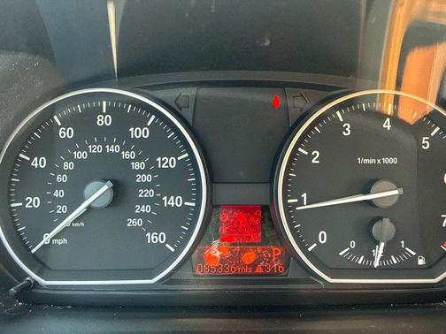 Alpine White 2012 BMW 128 i