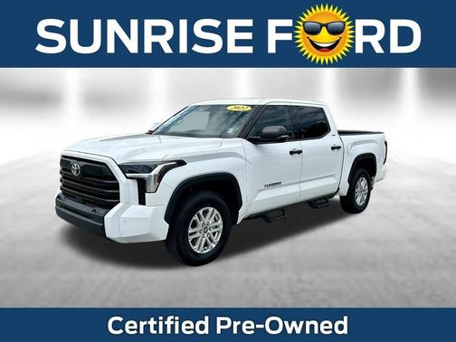 White 2022 Toyota Tundra SR5