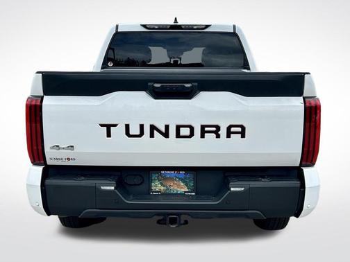 White 2022 Toyota Tundra SR5