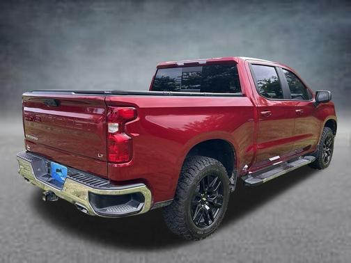 Radiant Red 2024 Chevrolet Silverado 1500 LT