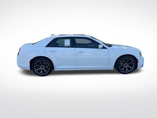 2017 Chrysler 300 S