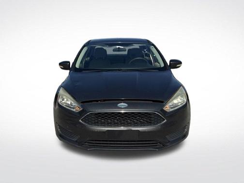 Magnetic 2015 Ford Focus SE