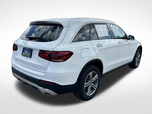 White 2022 Mercedes-Benz GLC 300 Base