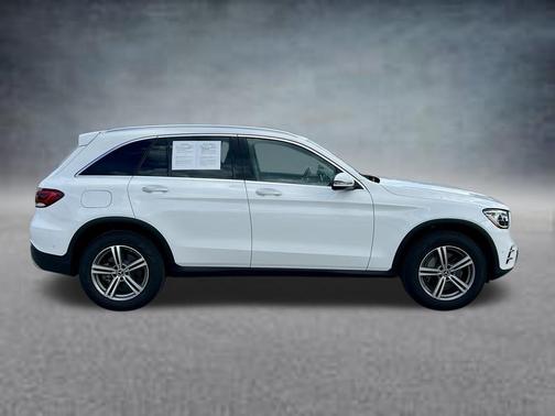 White 2022 Mercedes-Benz GLC 300 Base