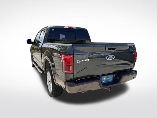 Green 2015 Ford F-150 Lariat