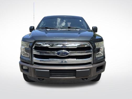 Green 2015 Ford F-150 Lariat