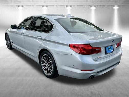 Glacier Silver Metallic 2019 BMW 530 i