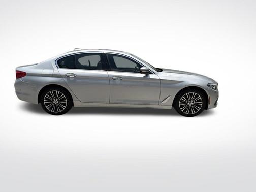 Glacier Silver Metallic 2019 BMW 530 i