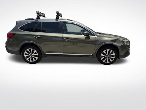 Wilderness Green Metallic 2018 Subaru Outback 3.6R Touring
