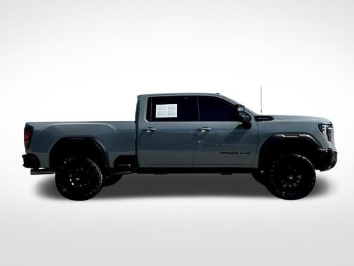 2024 GMC Sierra 2500 AT4X