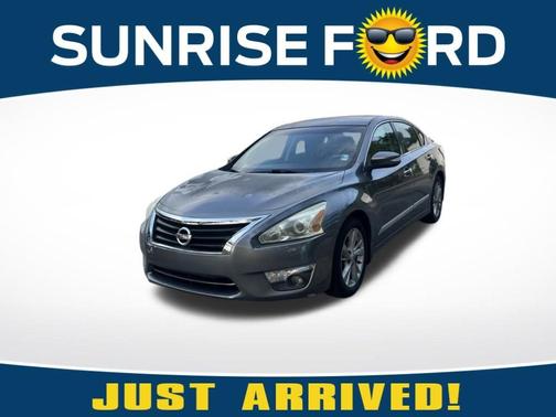 Gun Metallic 2014 Nissan Altima 2.5 SL