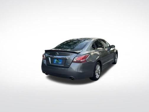 Gun Metallic 2014 Nissan Altima 2.5 SL