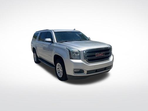 Quicksilver Metallic 2019 GMC Yukon XL SLT