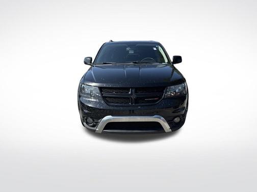 Pitch Black Clearcoat 2017 Dodge Journey Crossroad