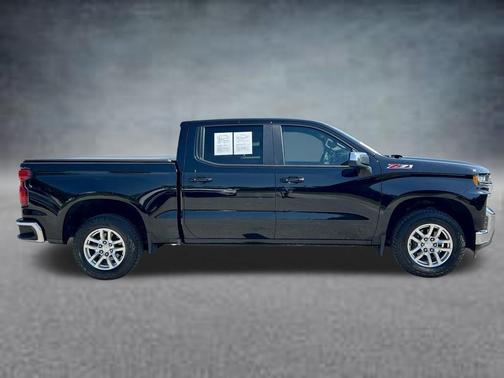 Black 2019 Chevrolet Silverado 1500 LT