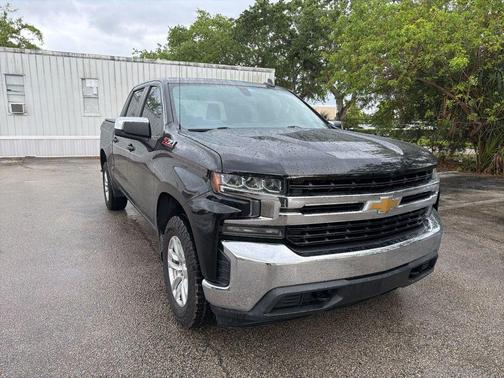 Black 2019 Chevrolet Silverado 1500 LT