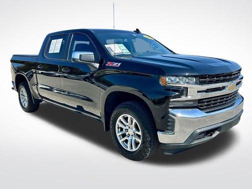 Black 2019 Chevrolet Silverado 1500 LT