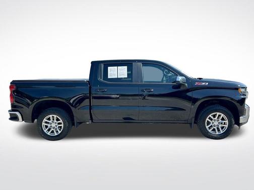 Black 2019 Chevrolet Silverado 1500 LT
