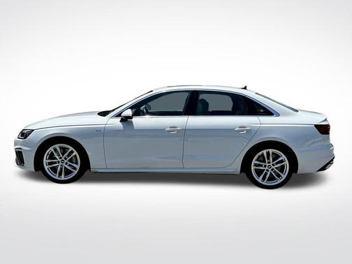 2022 Audi A4 45 S line Premium Plus