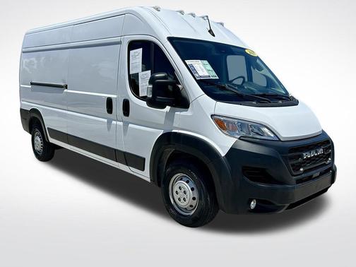 Bright White Clearcoat 2025 RAM ProMaster 2500 High Roof